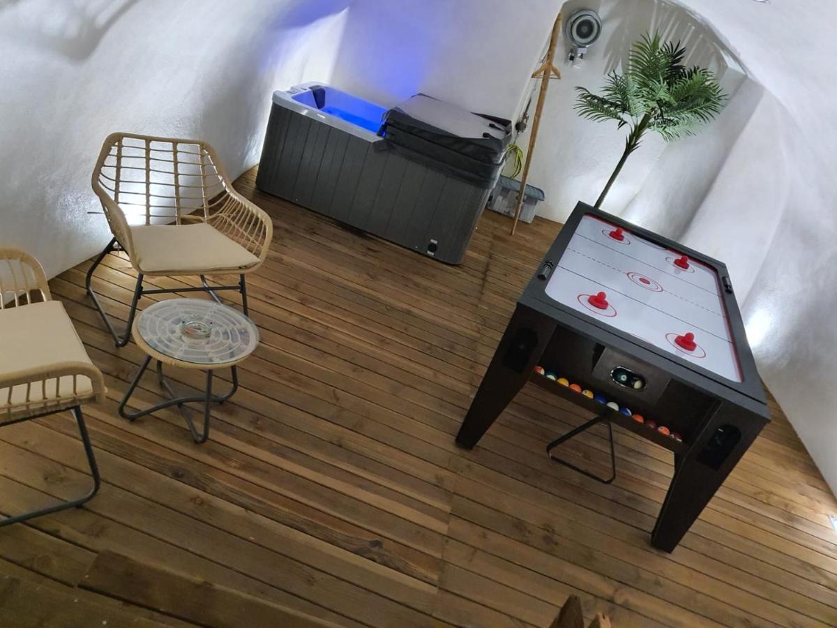 Le Menhir 2 Jacuzzi Spa Terasse Barbecue La Roche-Blanche  Ngoại thất bức ảnh